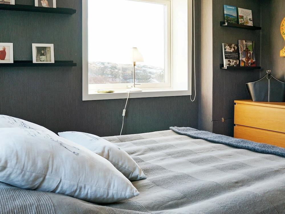 Holiday Home in Hälleviksstrand — Elloes — photo 5