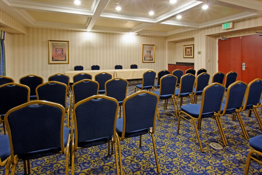 Holiday Inn Express Hotel & Suites San Pablo Richmond Area by IHG - photo 21