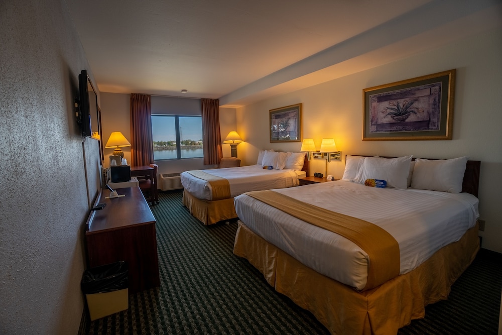 Clover Island Inn - photo 14