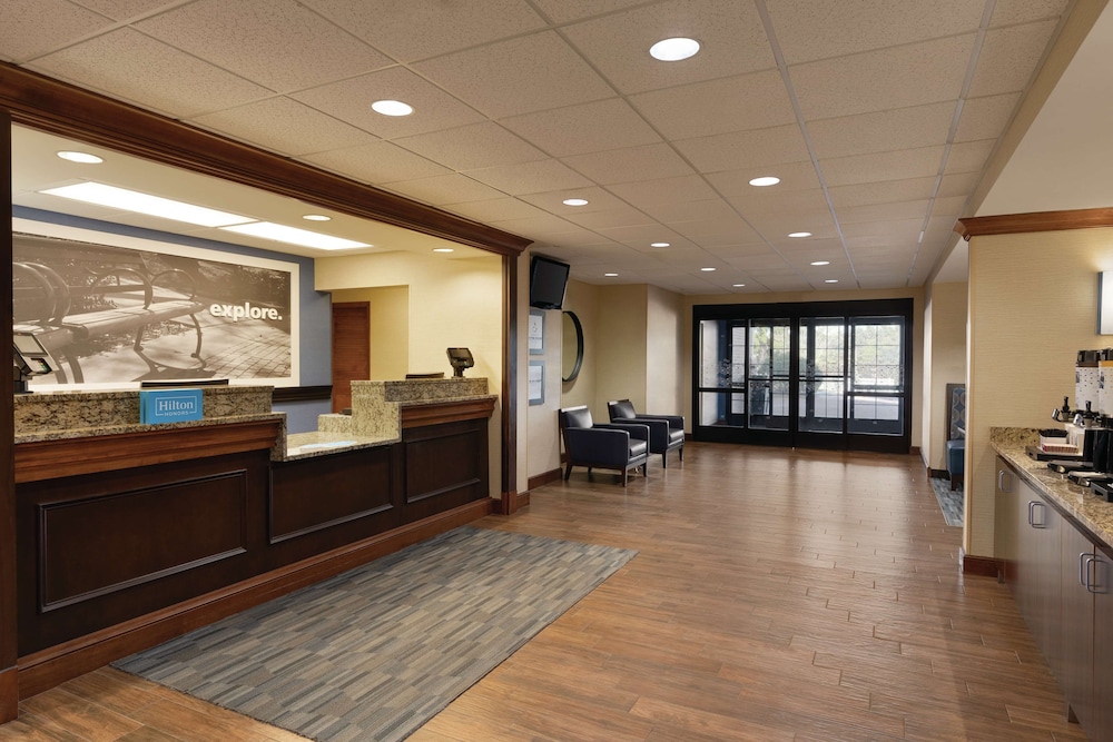 Hampton Inn Franklin Milford - photo 6