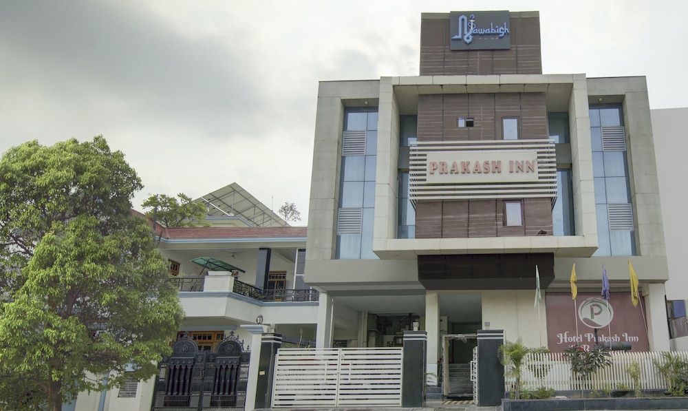 Treebo Trend Prakash Inn - carbon neutral hotel in Lucknow