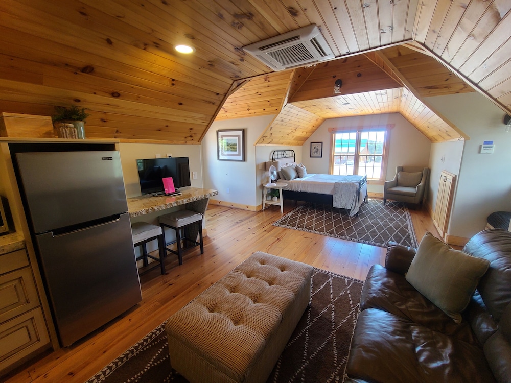 Holmstead Ranch Resort - photo 13
