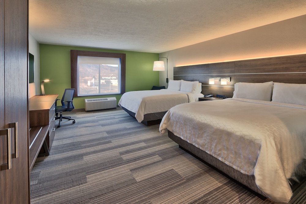Holiday Inn Express Socorro by IHG - photo 19