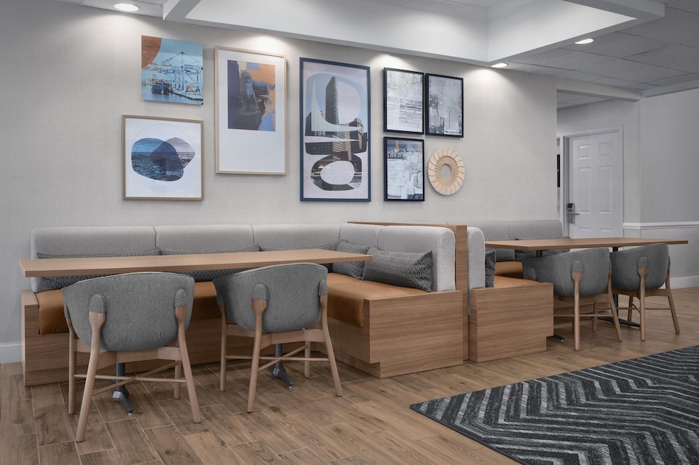 Homewood Suites by Hilton Newark Cranford - photo 3