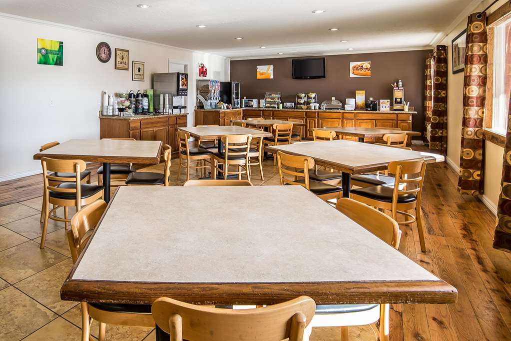 Quality Inn Evanston near Wyoming Downs - photo 28