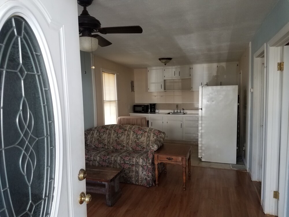Nautical Motel and Suites - photo 58