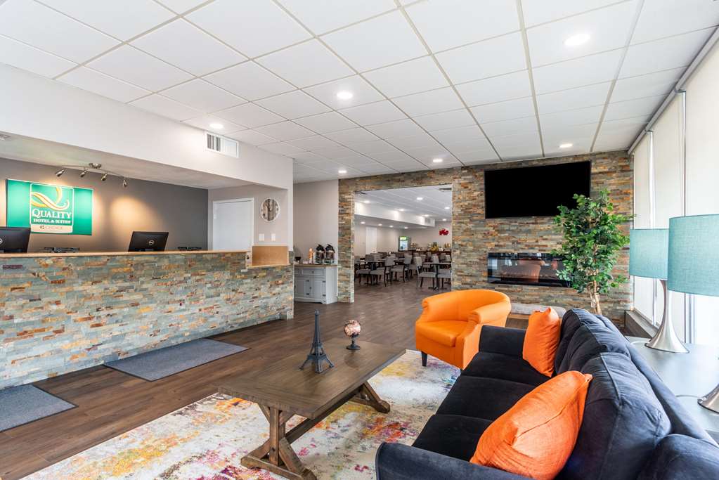 Quality Inn & Suites Vandalia near I 70 and Hwy 51 - photo 9