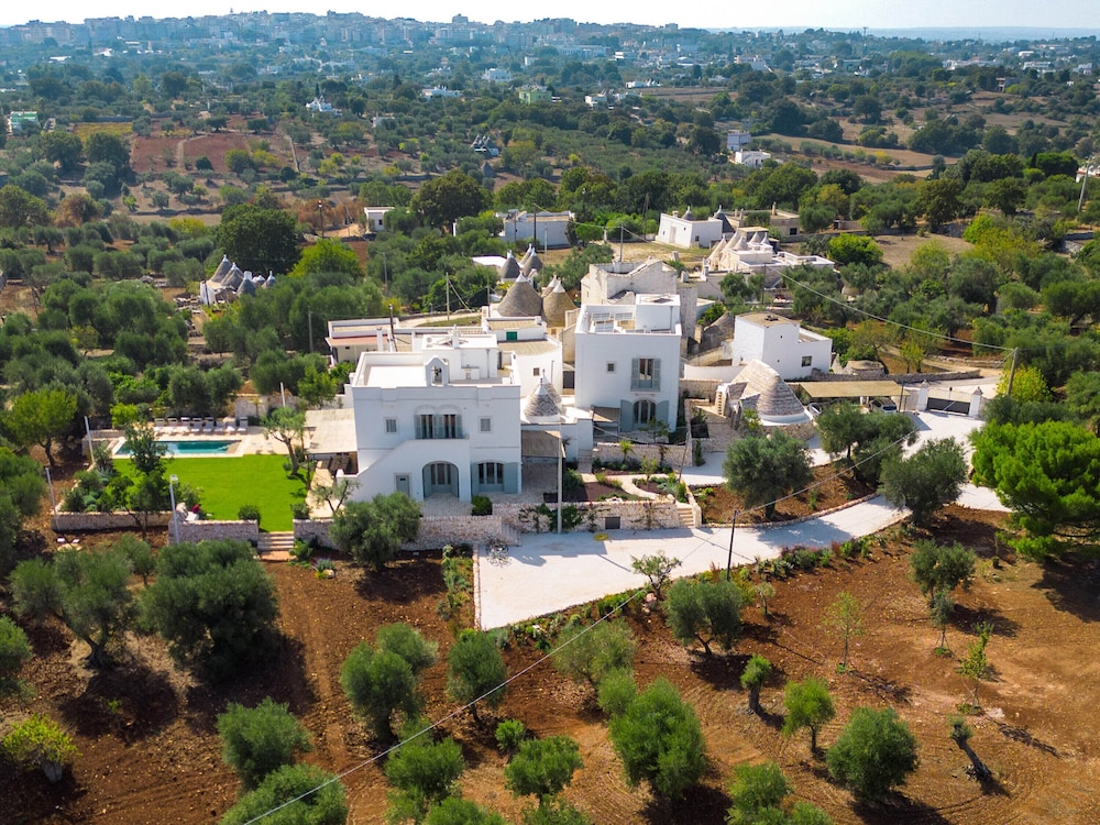 3643 Masseria Stella del Monte by Perle di Puglia in Cisternino, Italy