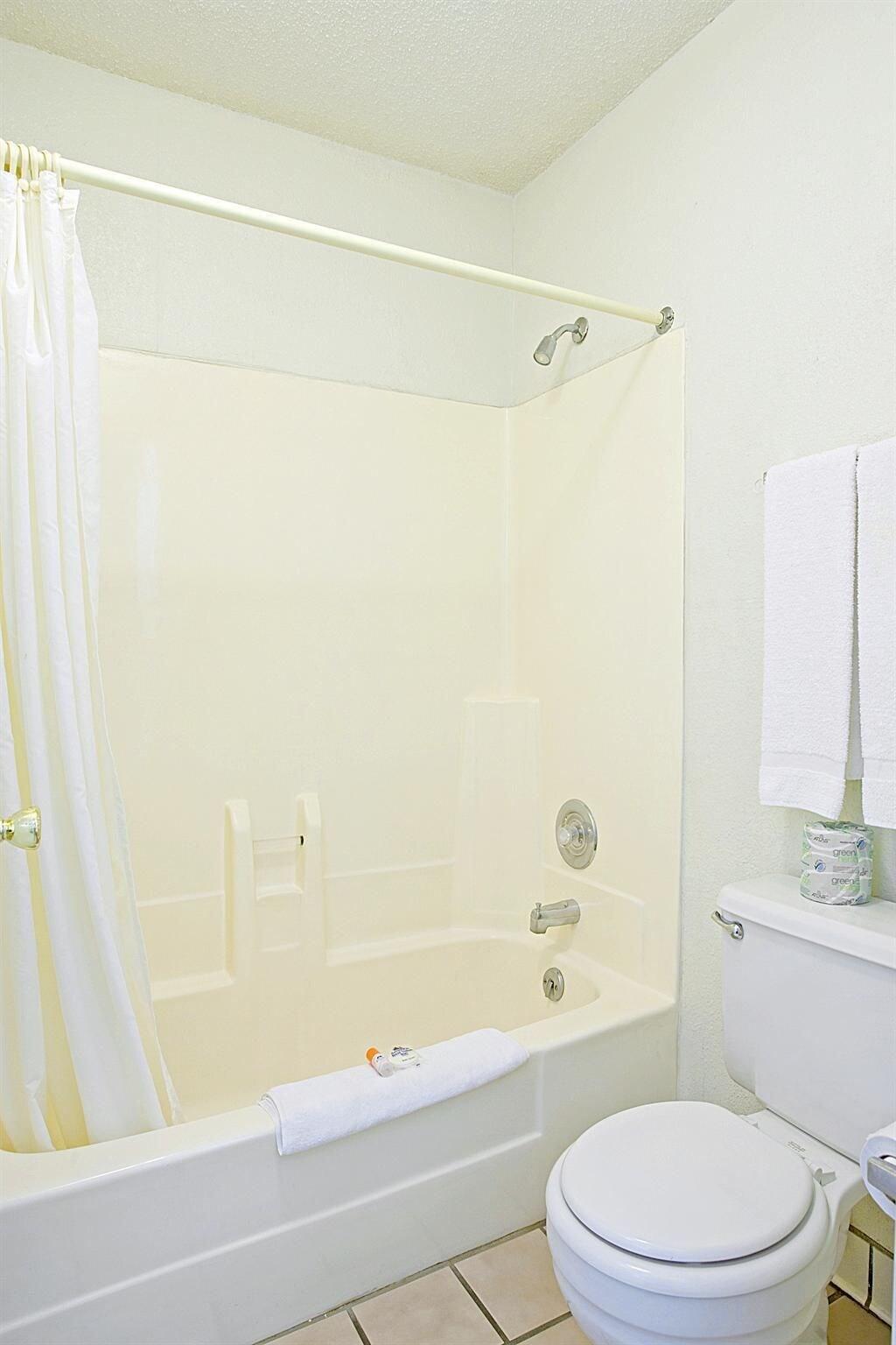 Americas Best Value Inn Dayton - photo 18