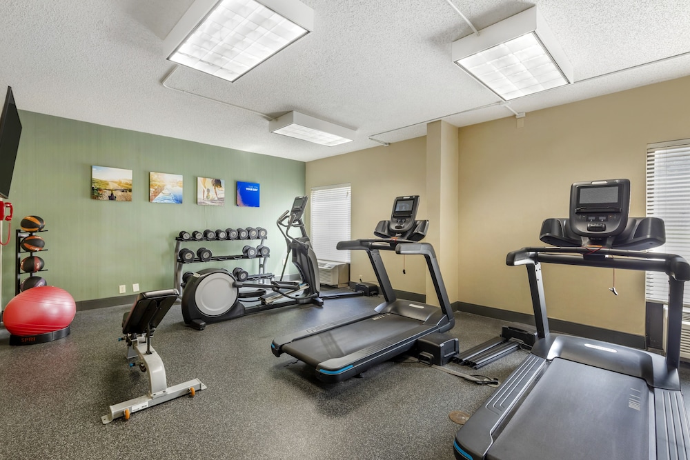 Comfort Inn Plano Dallas - photo 28