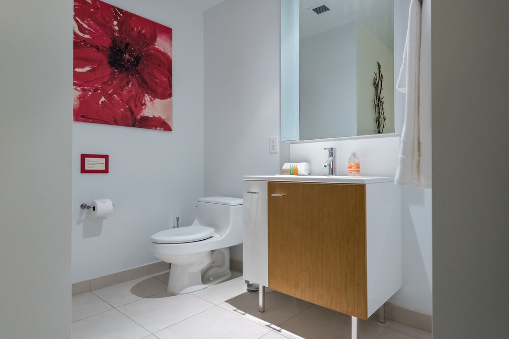 Dharma Home Suites JC at Paulus Hook - photo 31