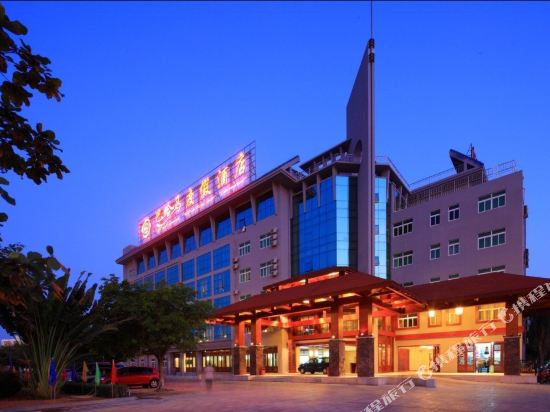 Bahama Holiday Hotel in Sanya, People's Republic of China