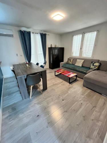 Pavillons 6 personnes 15 minutes Disney — hotel in Lagny-Le-Sec