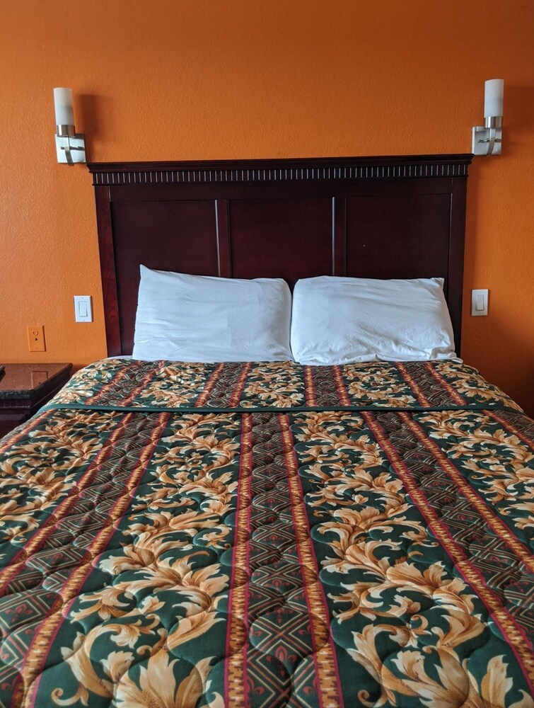 OYO Hotel Lake Charles Hwy 10 - photo 14