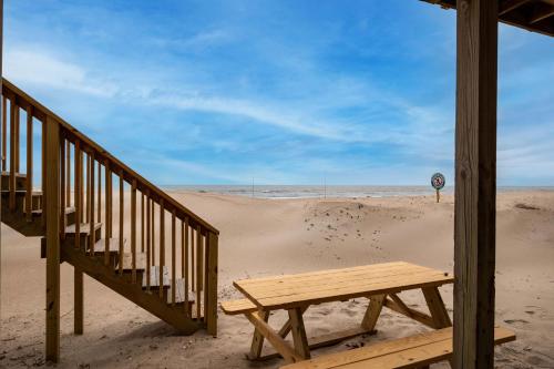10 Conch Too by Oak Island Accommodations - photo 7