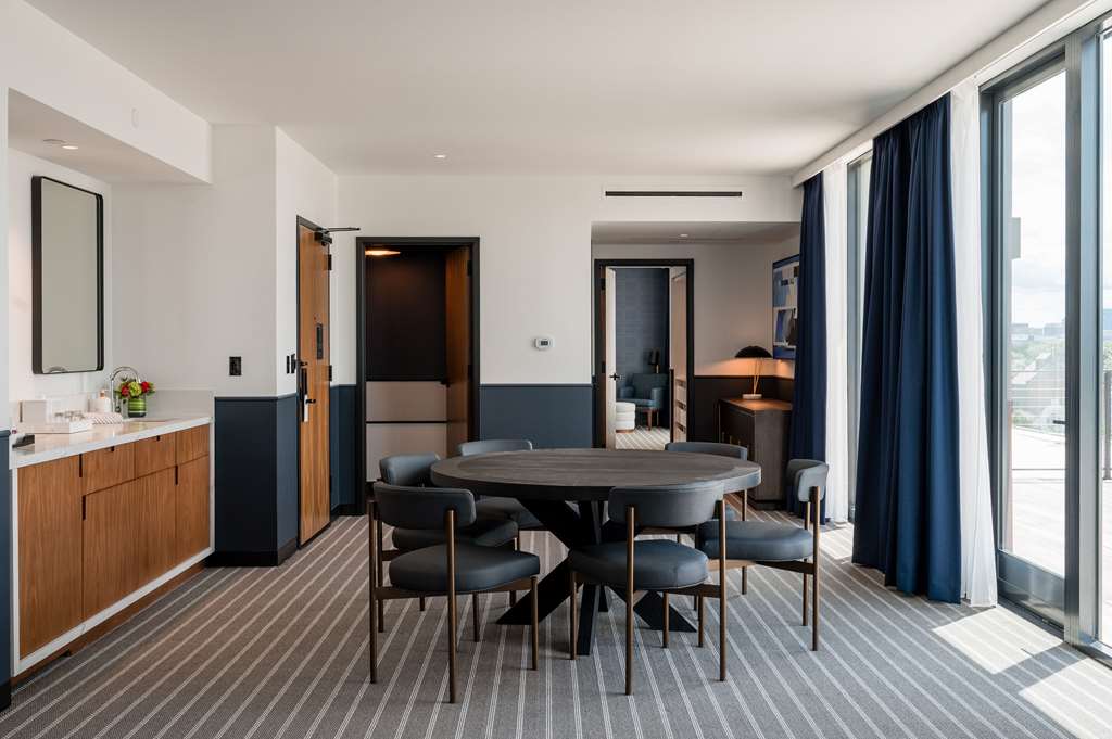 Cambria Hotel Boston Somerville - photo 40