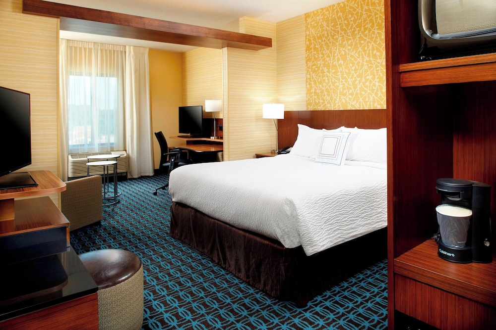 Fairfield by Marriott Inn & Suites Wheeling at The Highlands - photo 8