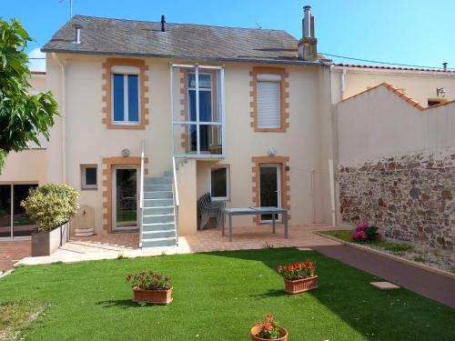 Les Sables D'olonne Arago Le 16 - last minute hotel in Unknown City