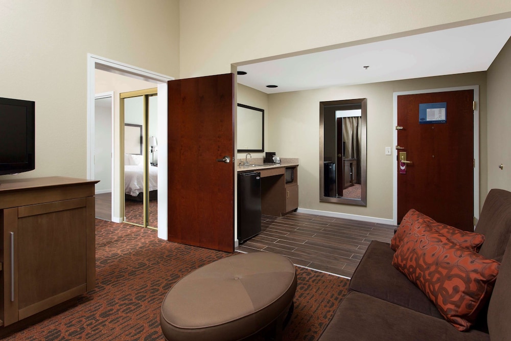 Hampton Inn by Hilton Troy - photo 17