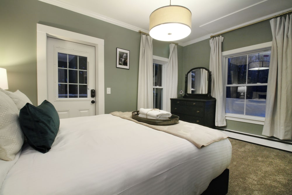 The Aurora Inn & Cottages - photo 27