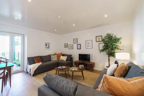 Lisbon Charm with Patio — 4-Star Luxury Hotel in Lisbon, Portugal