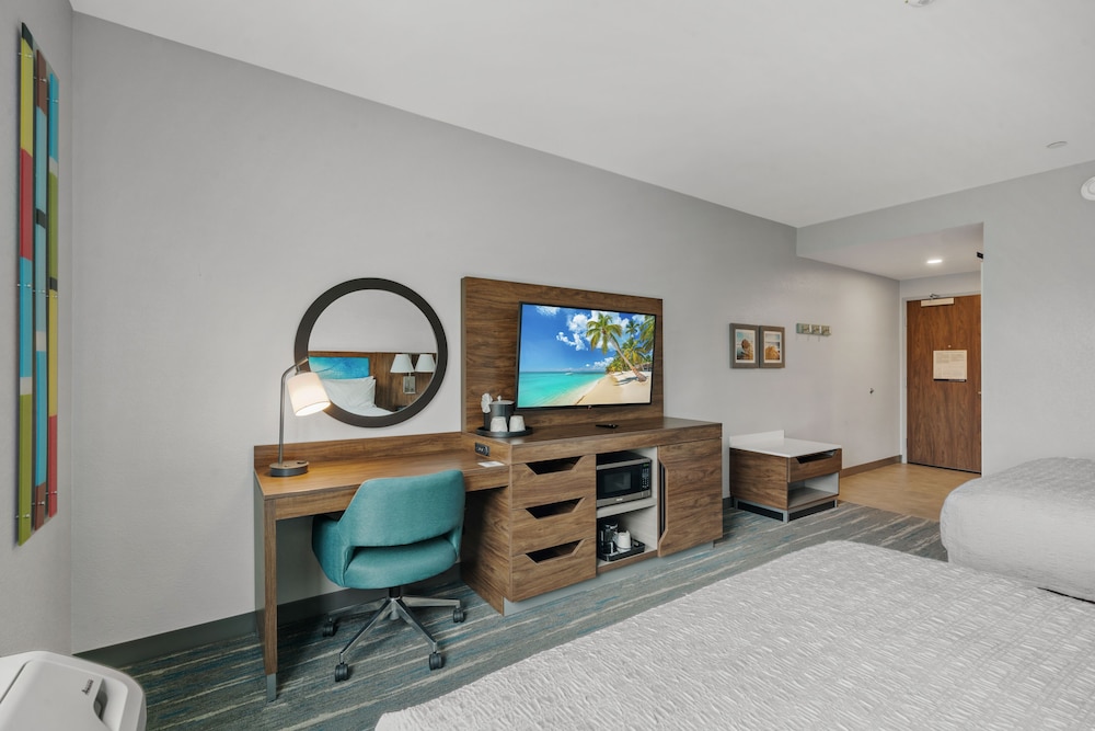 Hampton Inn by Hilton Morro Bay - photo 11