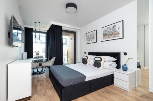 Studio for two with a balcony Rajska 3 street — 4-Star Luxury Hotel in Krakow, Poland