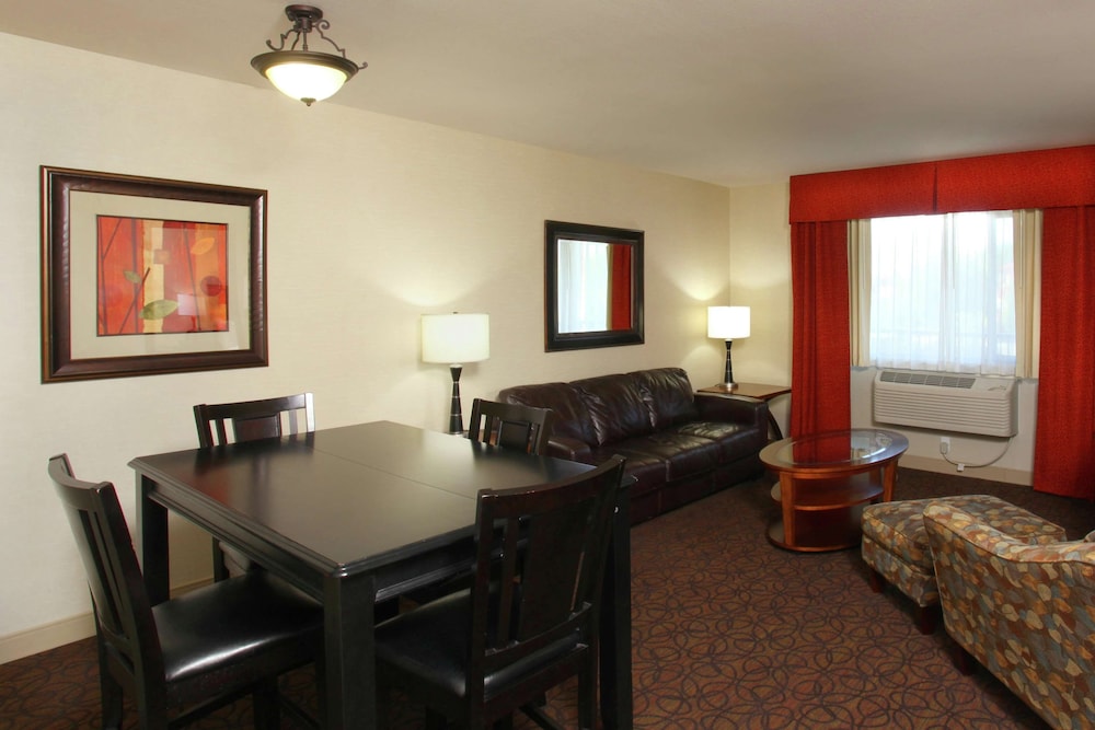 Hampton Inn Richland Tri Cities - photo 26