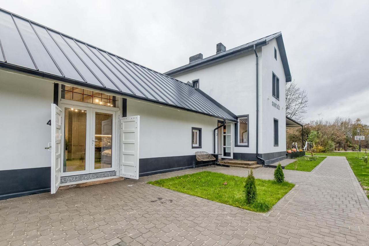 Stacija Suntaži viesnīca — 4-Star Luxury Hotel in Malpils, Latvia