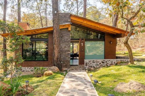 Cabaña Mazamitla con Jacuzzi hasta para 5 personas in Mazamitla, Mexico