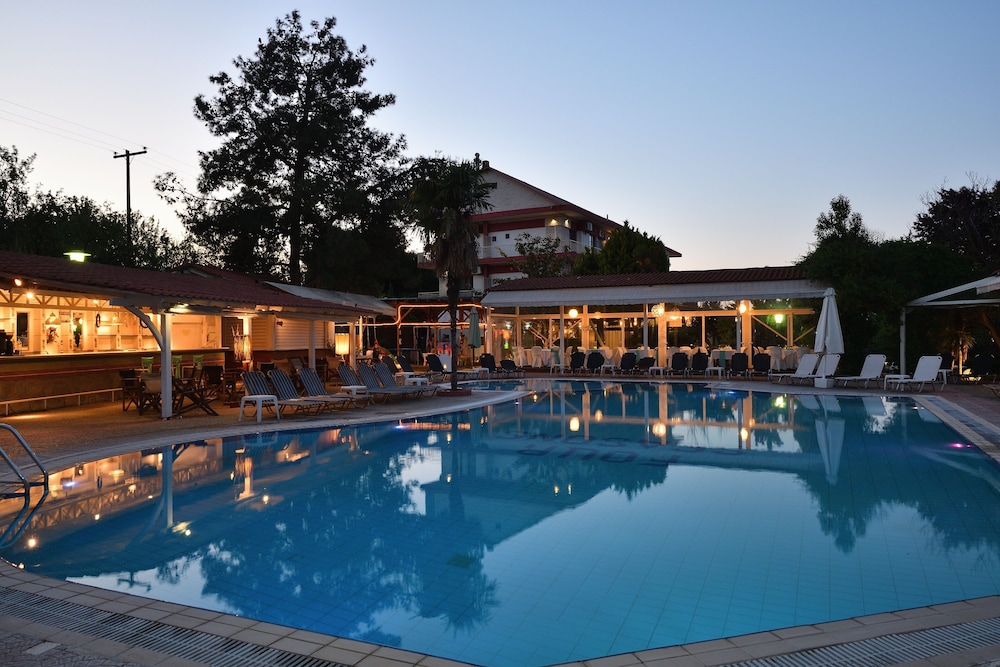L'escapade - carbon neutral hotel in La Bourboule
