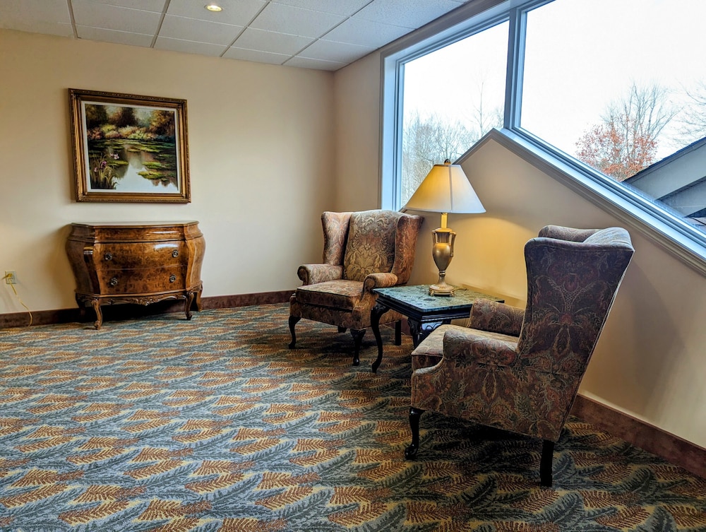 The Willowbrook Golf Hotel At Split Rock - photo 4