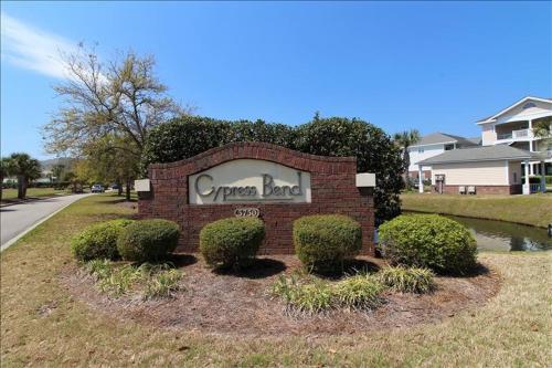 113 Cypress Bend Condo — 4-Star Luxury Hotel in North Myrtle Beach, United States
