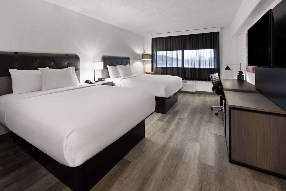La Quinta Inn & Suites Washington DC Capital NoMA - photo 10