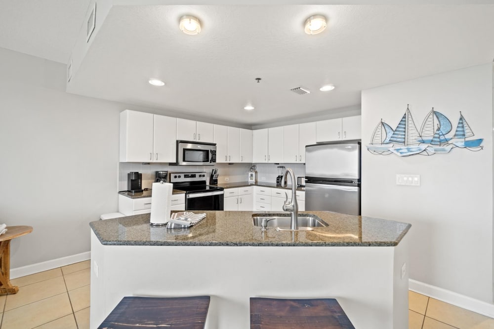 Grand Panama Beach Resort PET Friendly by Panhandle Getaways - photo 68