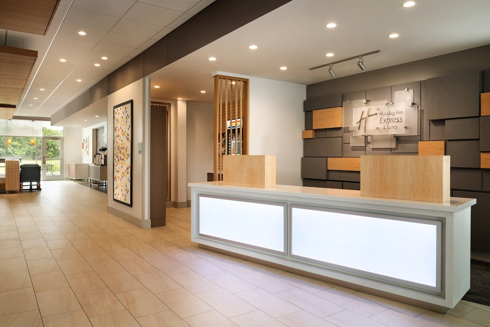 Holiday Inn Express & Suites Kokomo South by IHG - photo 40
