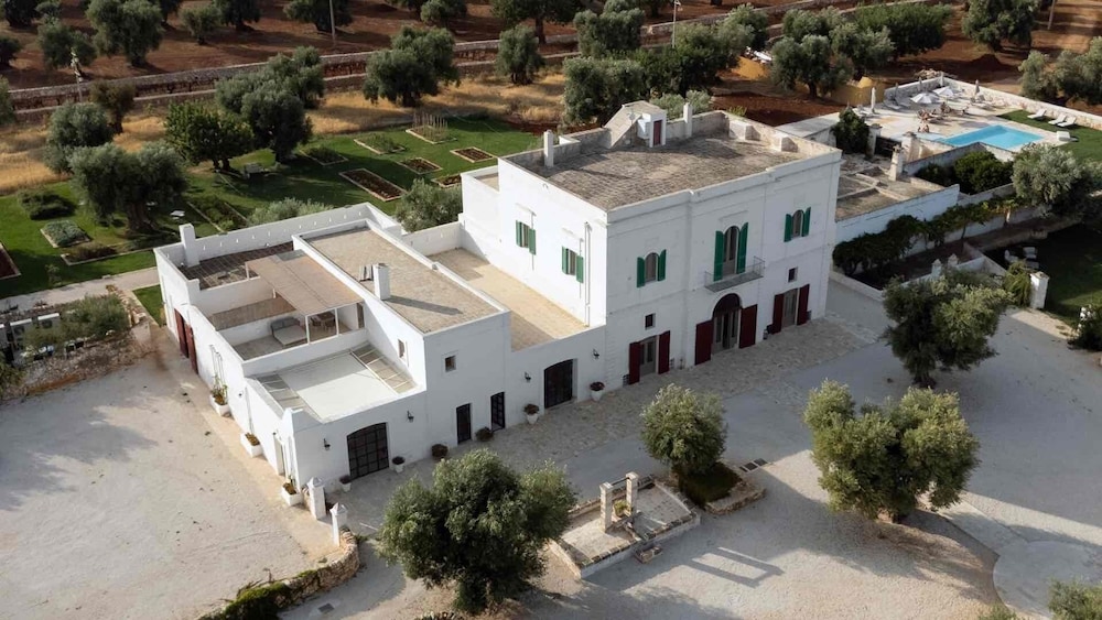 Masseria San Lorenzo Resort in Fasano, Italy