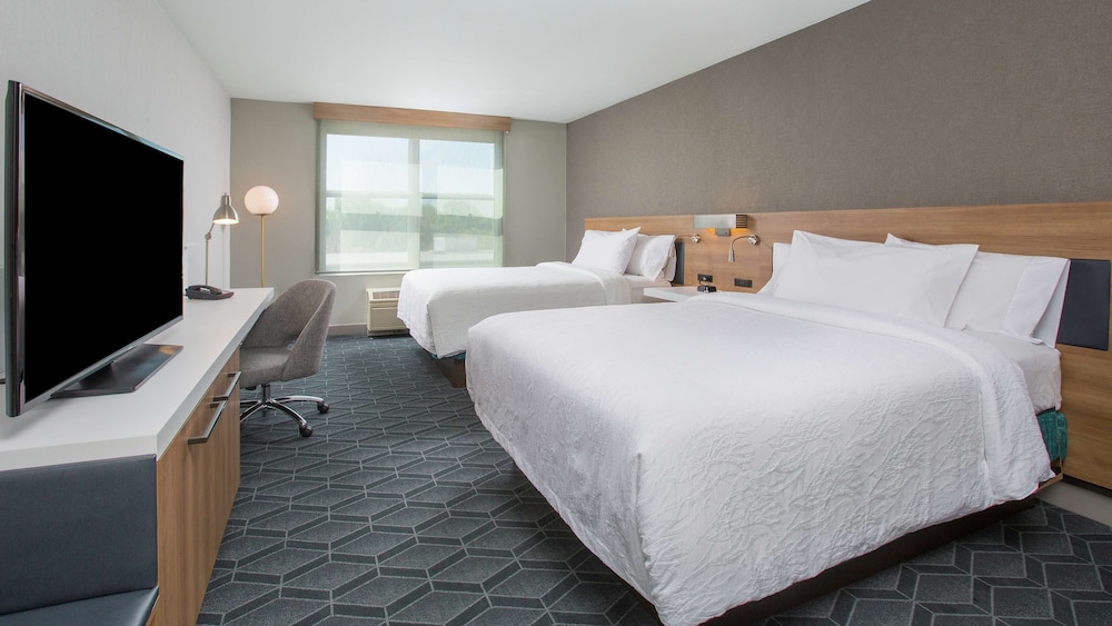 Hilton Garden Inn Oakland San Leandro - photo 13