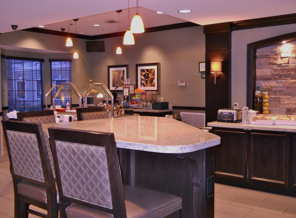 Staybridge Suites Columbus Airport by IHG - photo 25