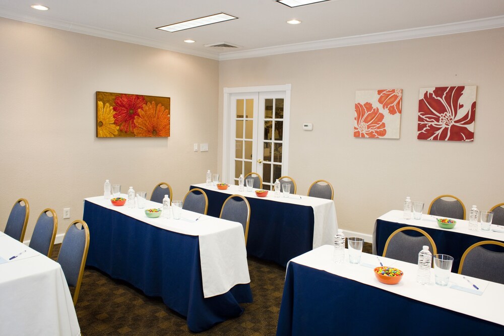 Chase Suite Hotel Tampa - photo 44