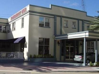 Lombardy Inn - last minute hotel in Miami Beach