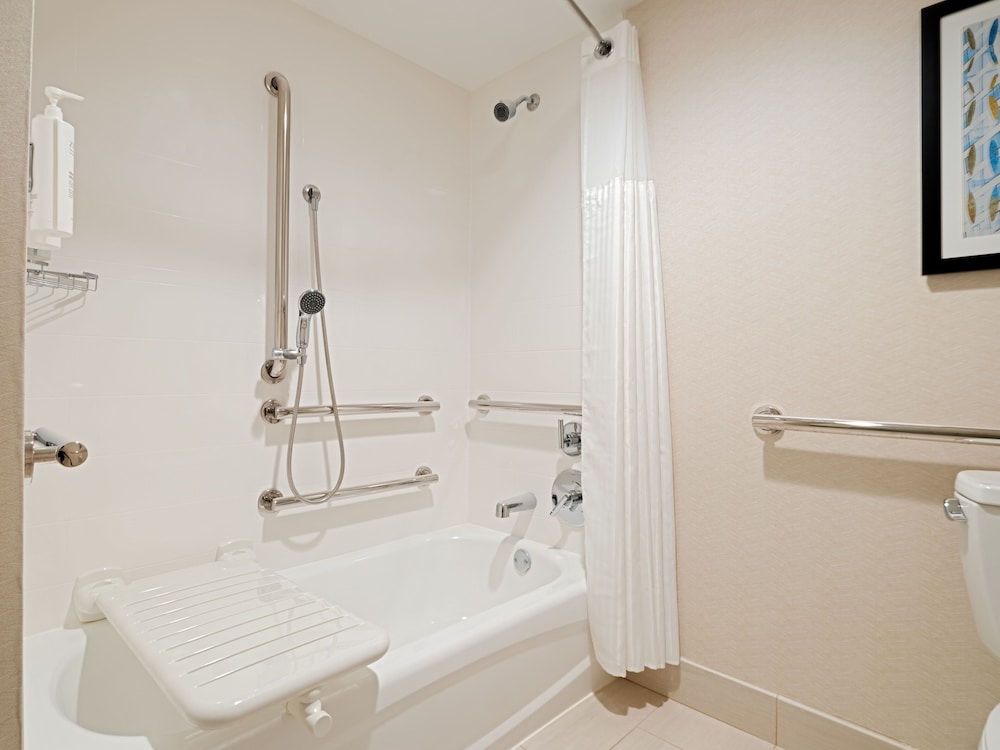 Hilton Garden Inn Chicago Downtown Magnificent Mile - photo 18