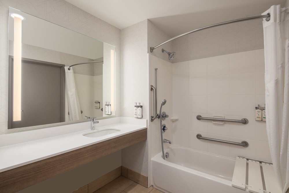 Holiday Inn Express Bothell by IHG - photo 13