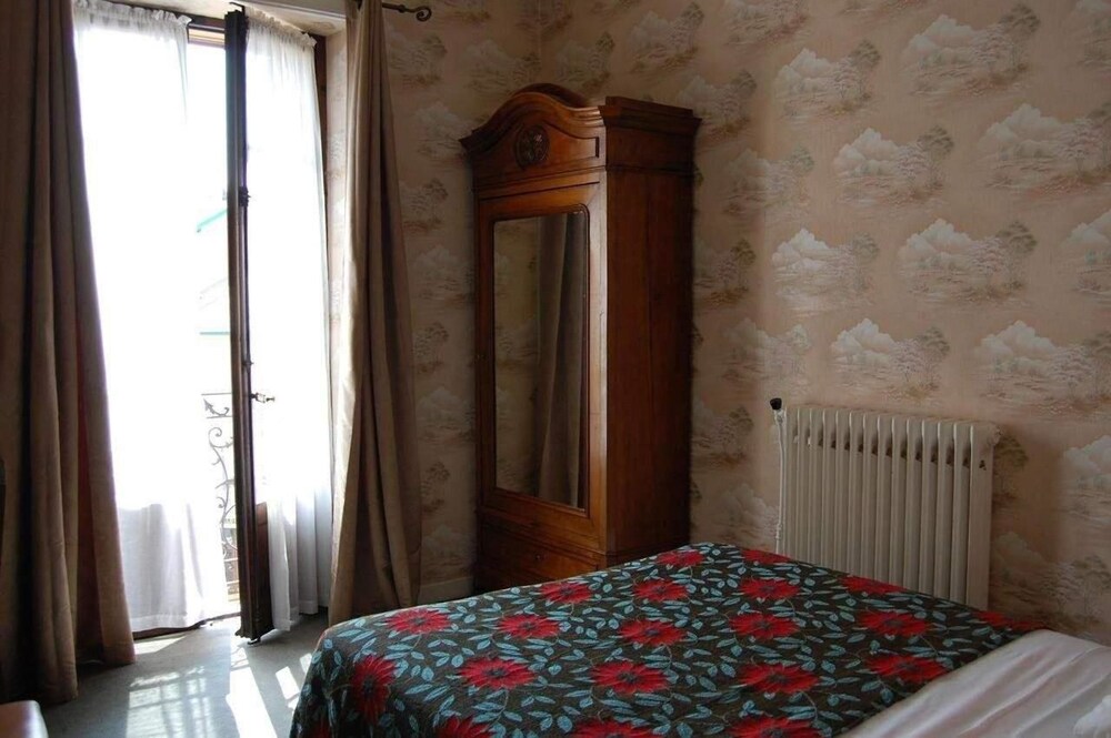 Hotel Savoy — Aix-Les-Bains — photo 5