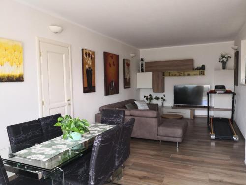 Casa Leonardo a Poggi — 4-Star Luxury Hotel in Imperia, Italy
