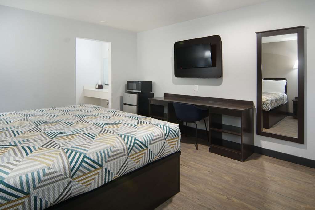 Motel 6 Lancaster TX DeSoto Lancaster - photo 7