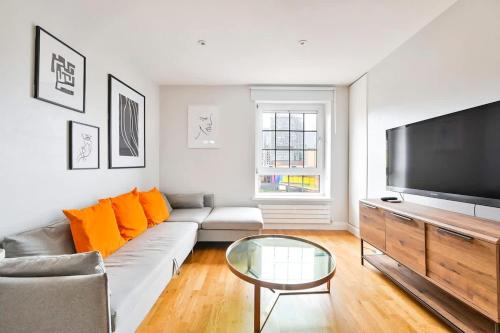 Canary Wharf Views — 4-Star Luxury Hotel in London, United Kingdom