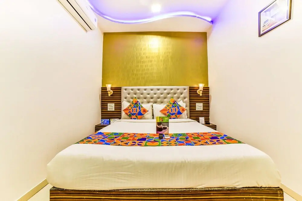 Fabexpress Bently Palace — Mumbai — photo 4