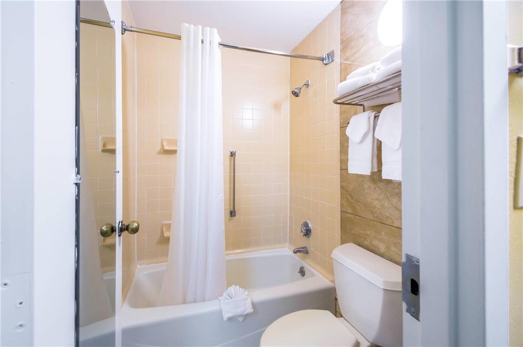 Quality Inn Fredericksburg Central Park Area - photo 19