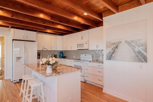 A Little Nauti by Oak Island Accommodations - photo 49